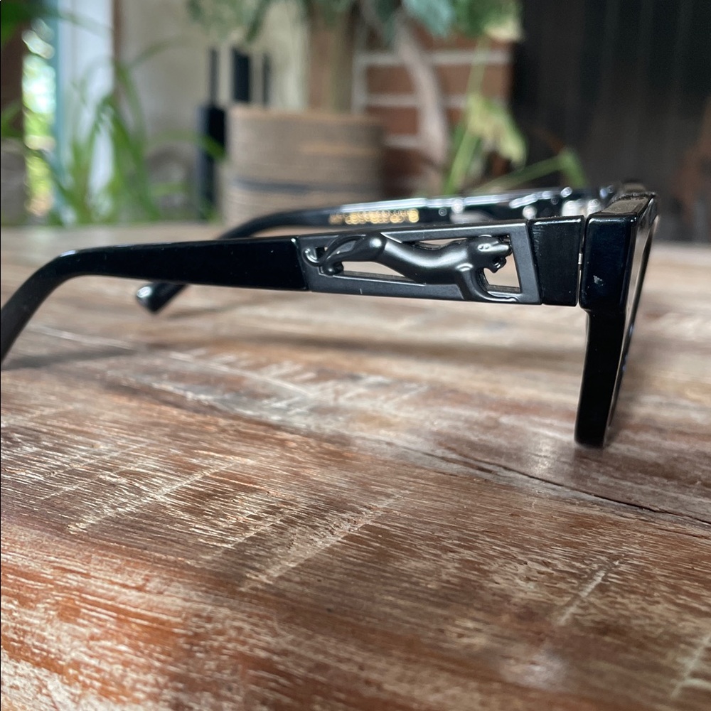 LeSpecs Luxe Raffine Panther sunglasses